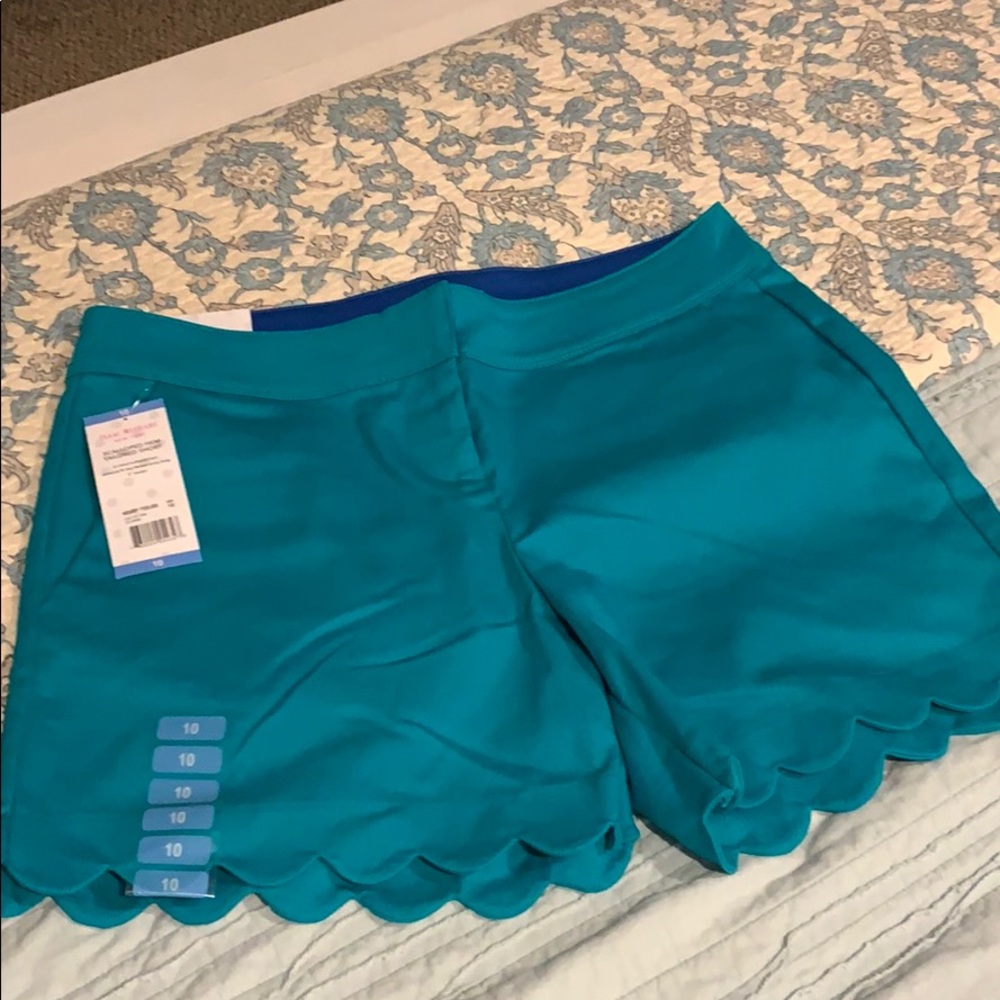 Scalloped Shorts